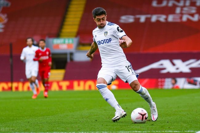 内雷斯破门助那不勒斯2比1力克尤文图斯