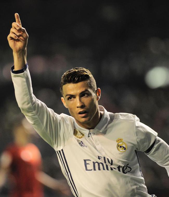 中超赛报：上海申花主场战胜武汉三镇＂,