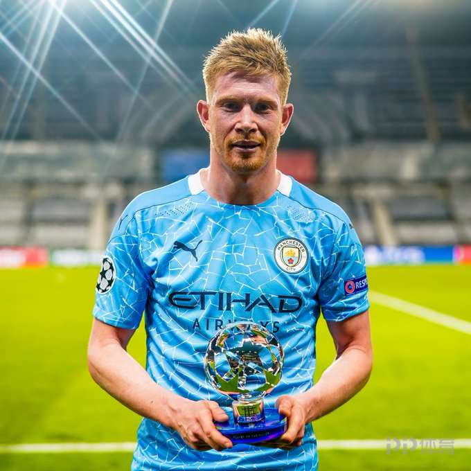 荣耀加身！大连可为夺季军直通中乙，教练球员揽获多个奖项