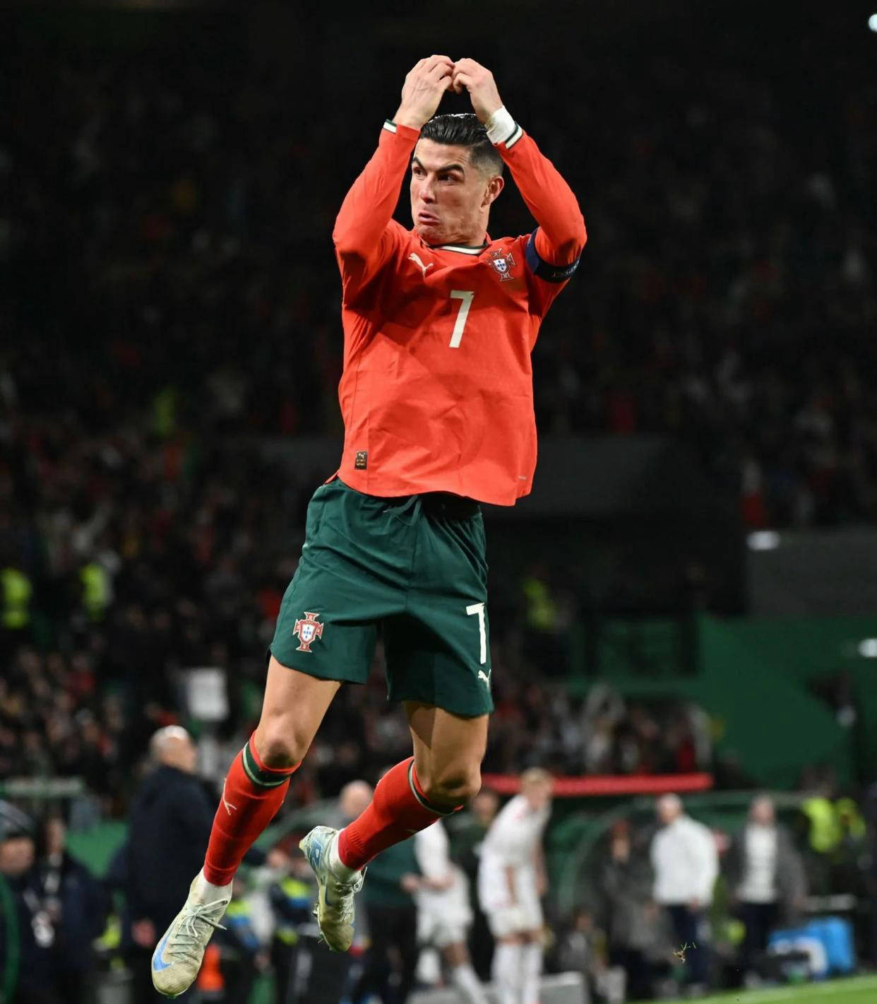 炸了！萨拉赫：有人不想我留在利物浦 非洲杯前告个别