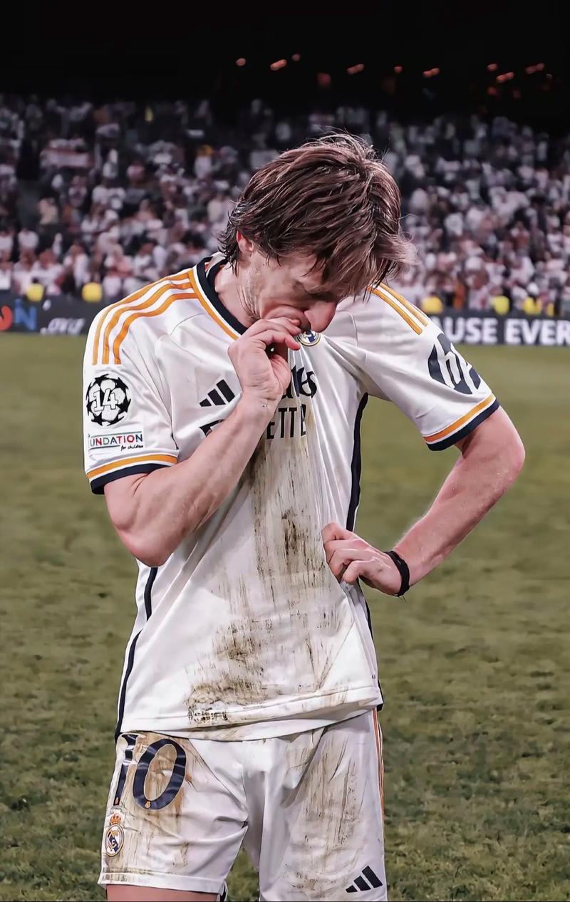 英超赛程提醒：曼城对阵利物浦,